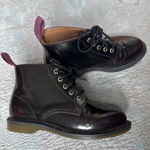 DR MARTENS ARCADIA BLACK CHERRY RED BOOT size 6